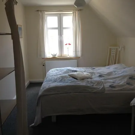 Bb's Vaerelser I Tranebjerg